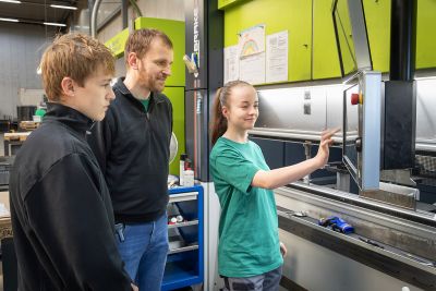 Neue Auszubildende bei Hennecke Feinblechtechnik