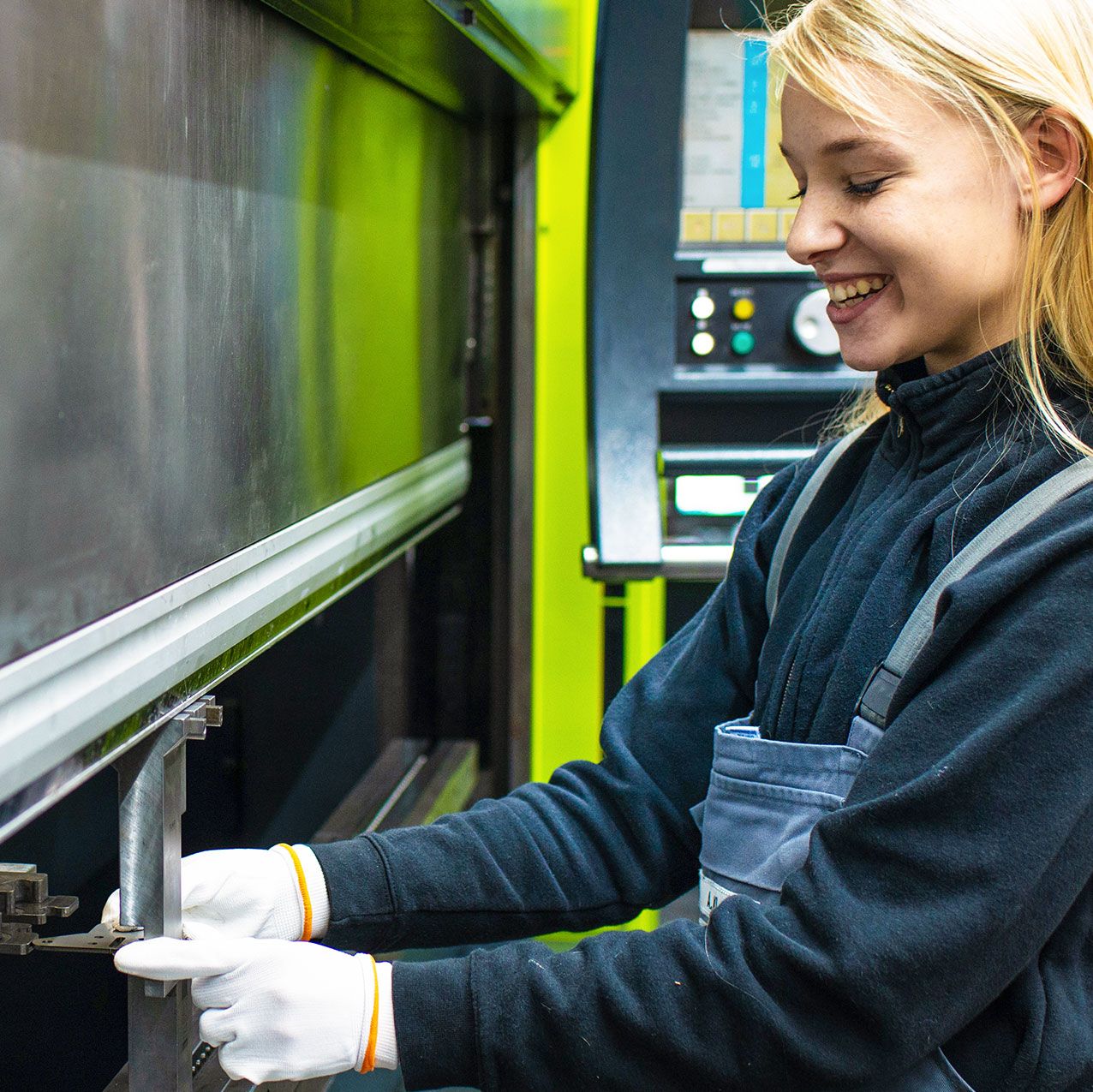 Abkanten von Bauteilen